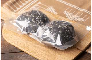 Черная булочка для бургера с кунжутом зам., 2 шт