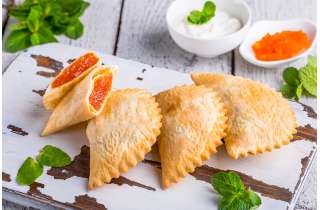 Мини-чебуреки с апельсиново-морковным джемом, 6 шт