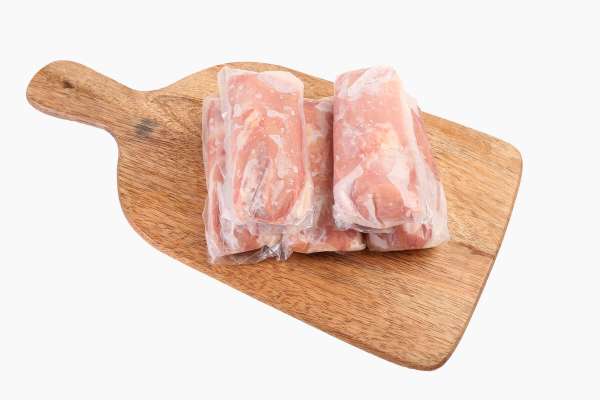 Утиная грудка замороженная