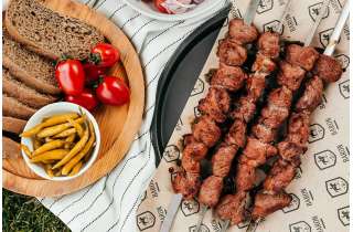 Шашлык из свиной шейки, 1 кг