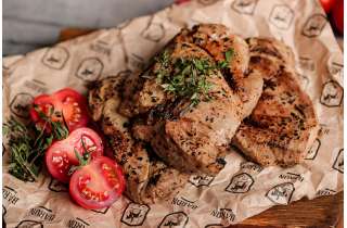 Шея свиная стейками в маринаде, 1 кг