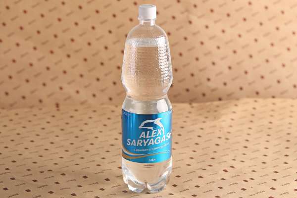 Минеральная вода газированная Alex Saryagash, 1.5 л
