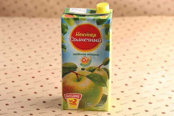 Сок зеленое яблоко «Нектар Солнечный», 1.9 л
