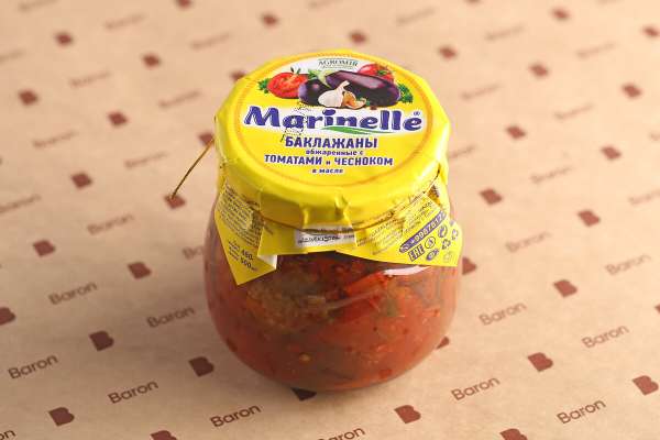 Баклажаны обжаренные в томатном соусе с чесноком Marinelle, 500 мл
