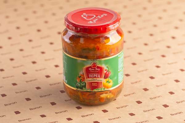 Перец в масле с чесноком и зеленью «Цин-Каз», 630 г